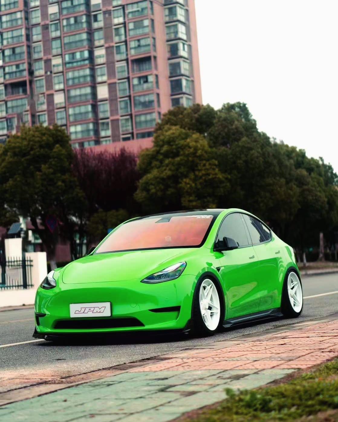 TESLA MODEL Y GEN 1 (2020+)