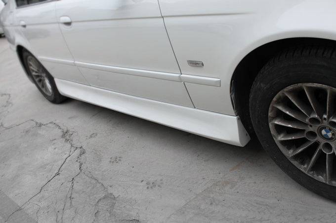 1997-2003 BMW 5 Series E39 VRS Style Side Skirts