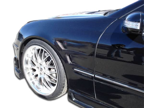 2001-2007 Mercedes C Class W203 Morello Edition Style Fenders - FRP