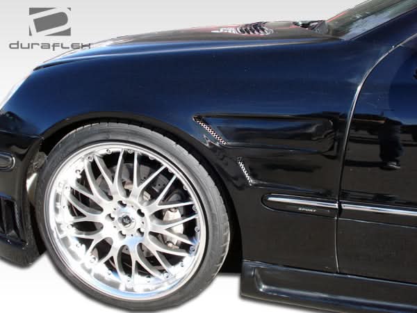 2001-2007 Mercedes C Class W203 Morello Edition Style Fenders - FRP