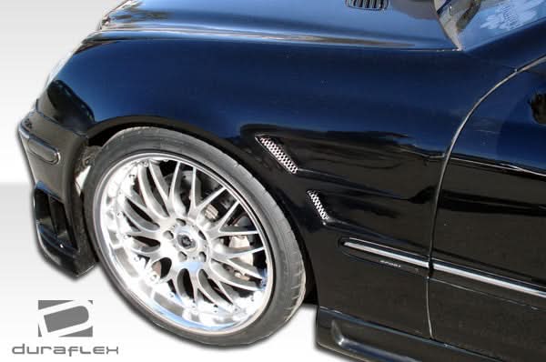 2001-2007 Mercedes C Class W203 Morello Edition Style Fenders - FRP