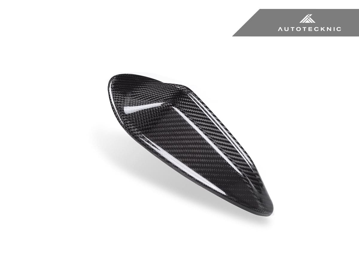 AutoTecknic Dry Carbon Roof Antenna Cover - BMW G21 3-Series Touring LCI