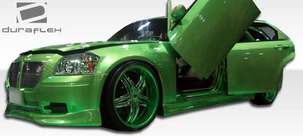 2005-2007 Dodge Magnum VIP Style Body Kit - 4 Piece - FRP