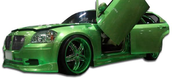 2005-2010 Chrysler 300 300C Elegante VIP Style Side Skirts - FRP