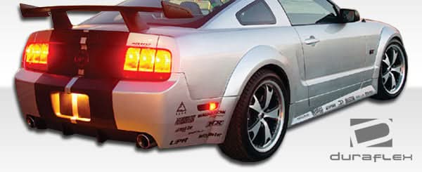 2005-2009 Ford Mustang GT500 Style Wide Body Fender Flares - FRP