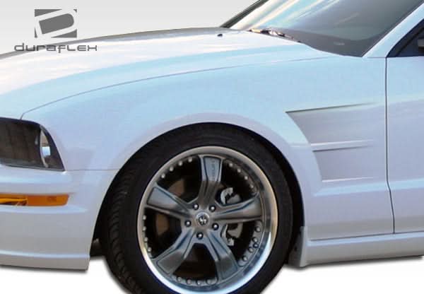 2005-2009 Ford Mustang GT Concept Style Fenders - 2 Piece - FRP