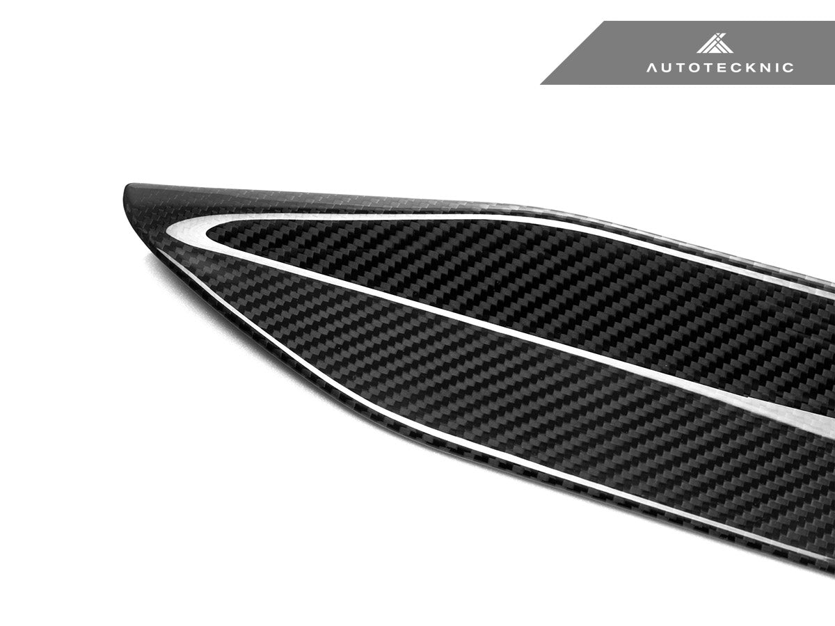 AutoTecknic Dry Carbon Rear Fin Set - F96 X6M | G06 X6