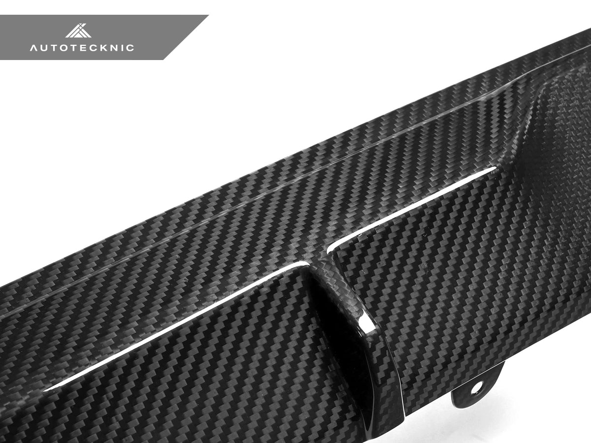 AutoTecknic Dry Carbon Performante Rear Diffuser - G20 M-Sport Pre-LCI
