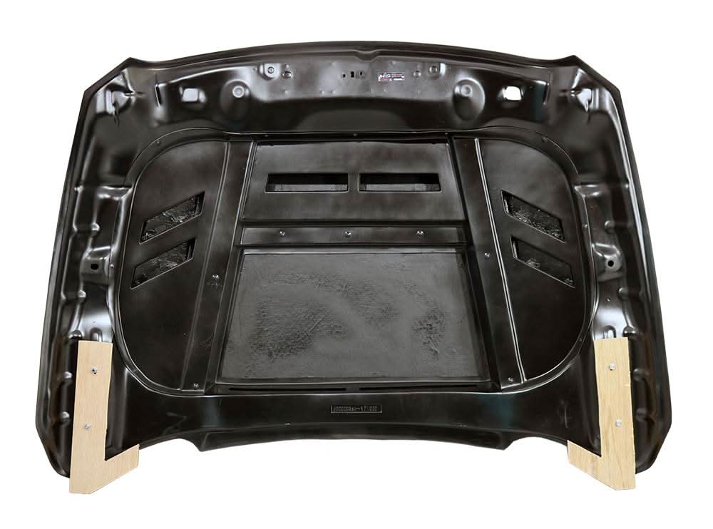 2009-2018 Dodge Ram 1500 4 doors 2 doors VTM Style Carbon Fiber Black Hood