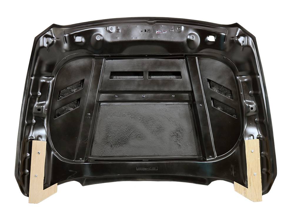 2009-2018 Dodge Ram 1500 4 doors 2 doors VTM Style Carbon Fiber Black Hood