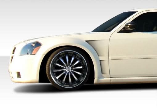 2005-2007 Dodge Magnum Executive Style Fenders - 2 Piece - FRP