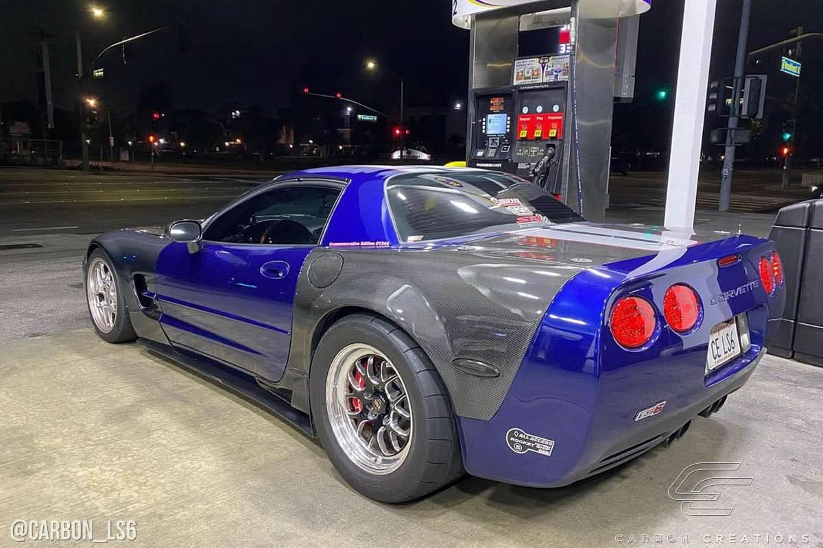 1997-2004 Chevrolet Corvette ZR Edition Style Rear Fenders - Carbon