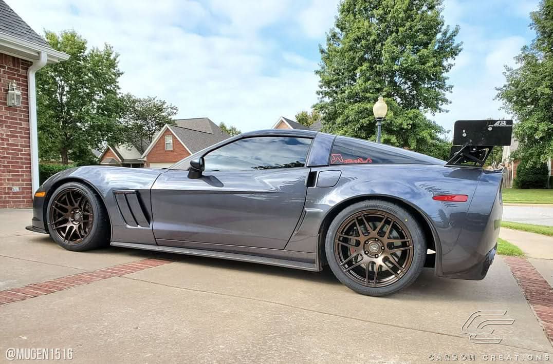2005-2013 Chevrolet Corvette GT500 Style Side Skirt Splitters - Carbon Fiber