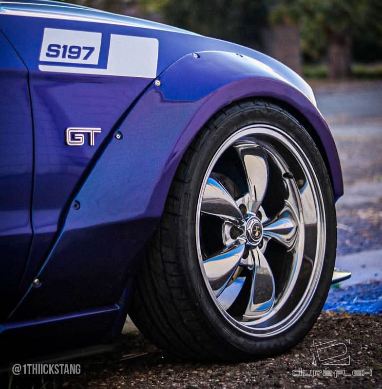 2010-2014 Ford Mustang Circuit Style Front Fender Flares - FRP
