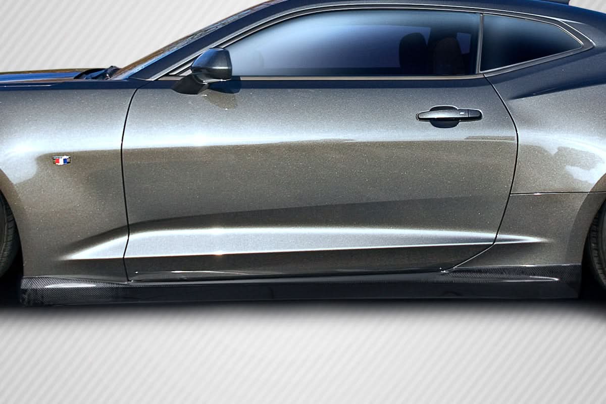 2016-2023 Chevrolet Camaro GM-X Style Side Skirts - Carbon Fiber