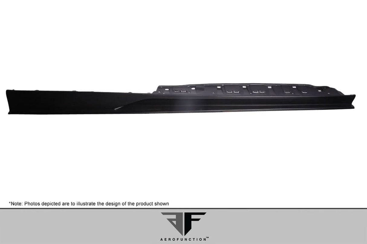 2008-2015 Audi R8 Signature Style Side Skirts - FRP