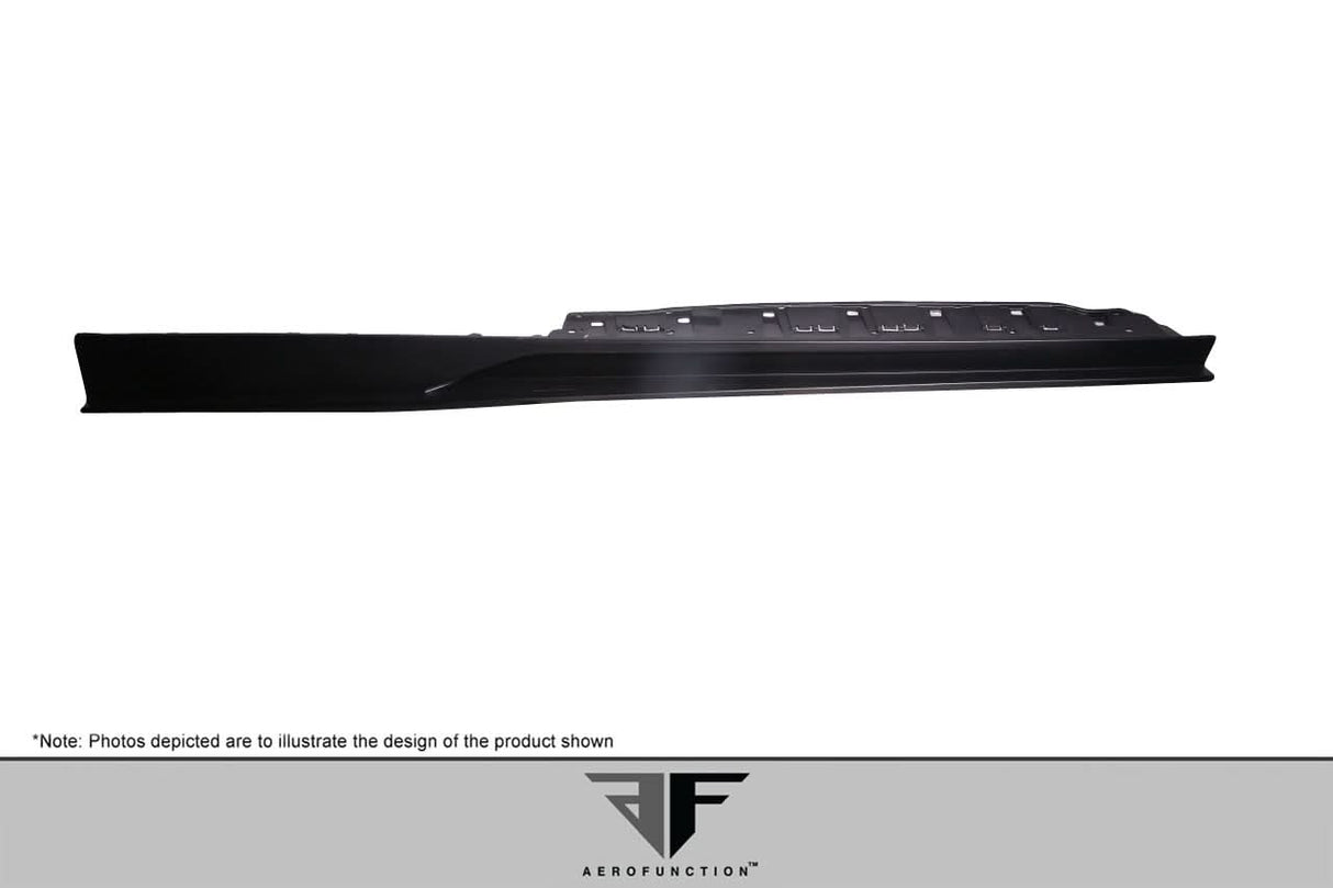 2008-2015 Audi R8 Signature Style Side Skirts - FRP