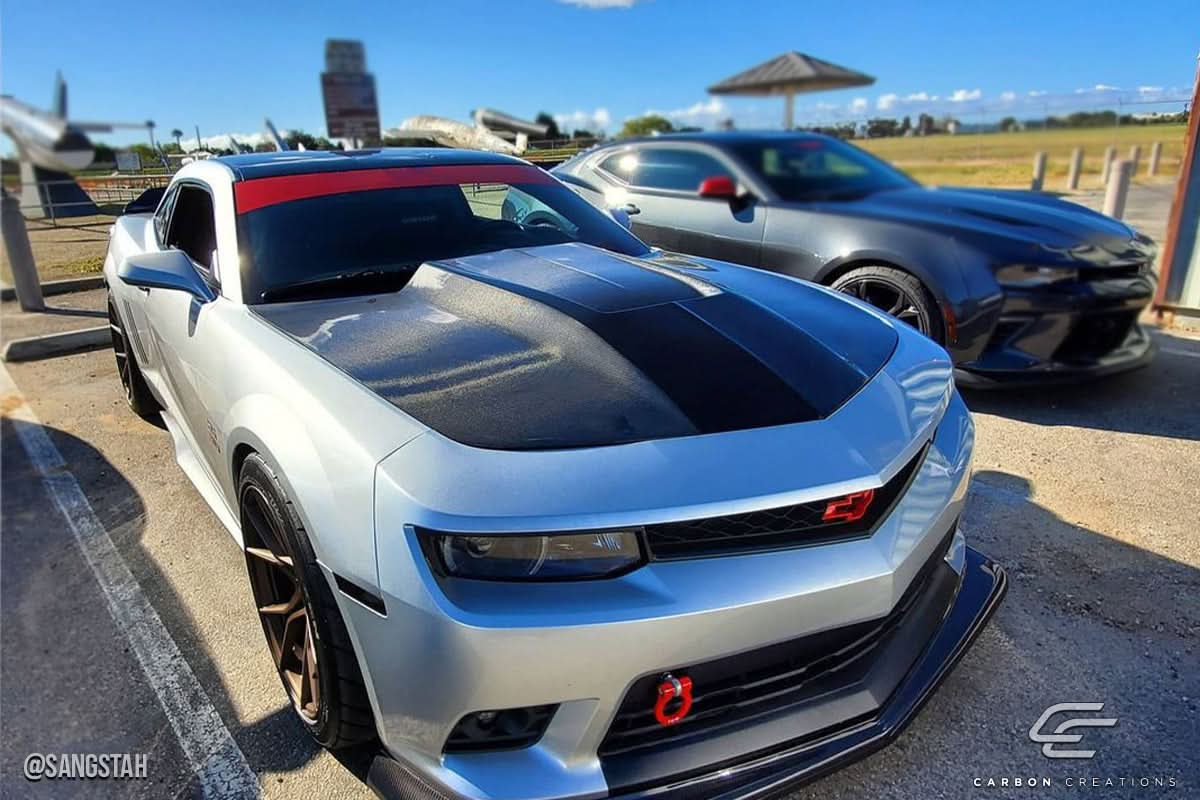 2010-2015 Chevrolet Camaro Circuit Style Hood - Carbon Fiber