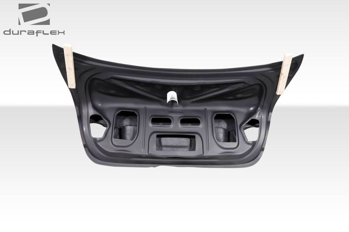 2009-2011 BMW 3 Series E90 CSL Look Trunk - Carbon Fiber