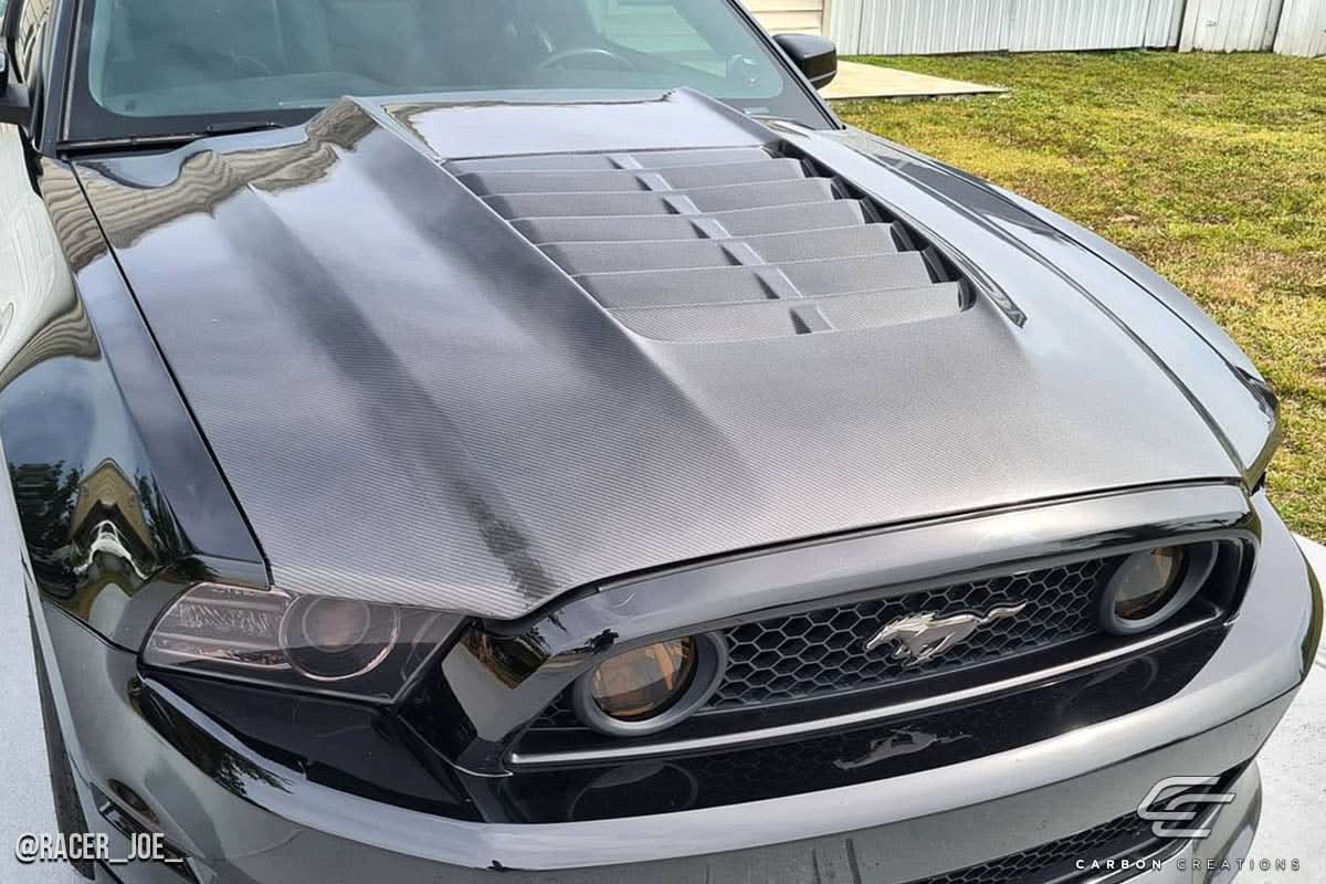 2013-2014 Ford Mustang GT500 V2 Style Hood - Carbon Fiber