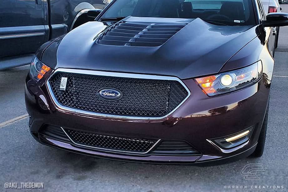 2013-2019 Ford Taurus GT500 V2 Style Hood - Carbon Fiber