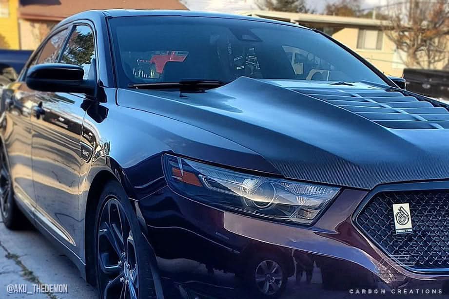 2013-2019 Ford Taurus GT500 V2 Style Hood - Carbon Fiber