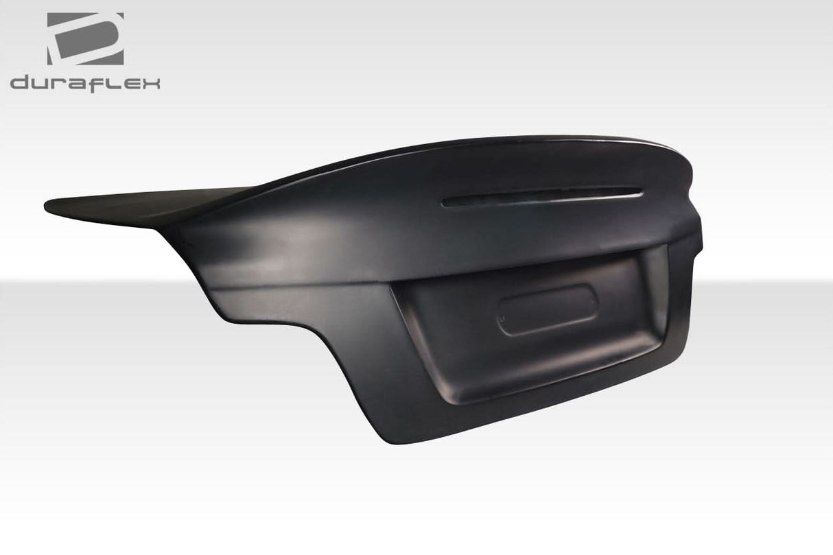 2008-2013 BMW 1 Series CSL Look Trunk - Carbon Fiber