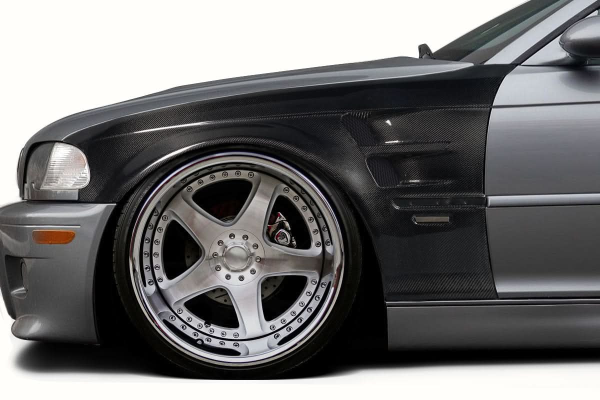 1999-2003 BMW 3 Series E46 Savala Style Front Fenders - Carbon Fiber