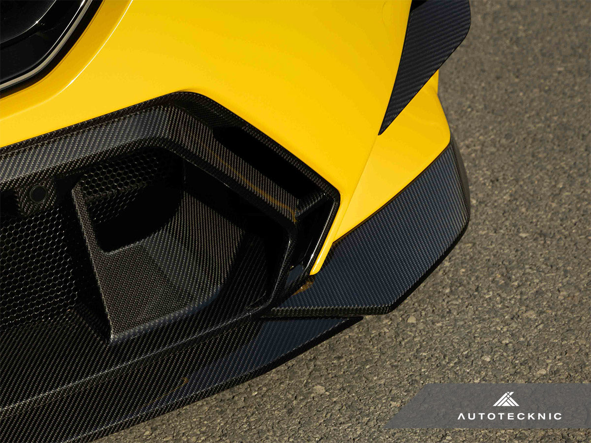 AutoTecknic Dry Carbon OEM-Spec Center Bumper Trim - G90/ G99 M5