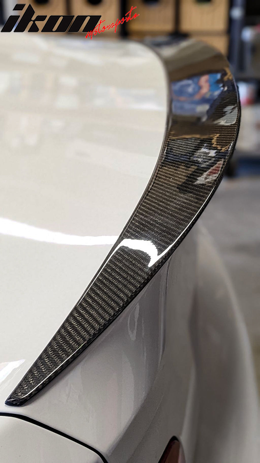 2007-2013 BMW 1 Series E82 MP Style Rear Trunk Spoiler Carbon Fiber