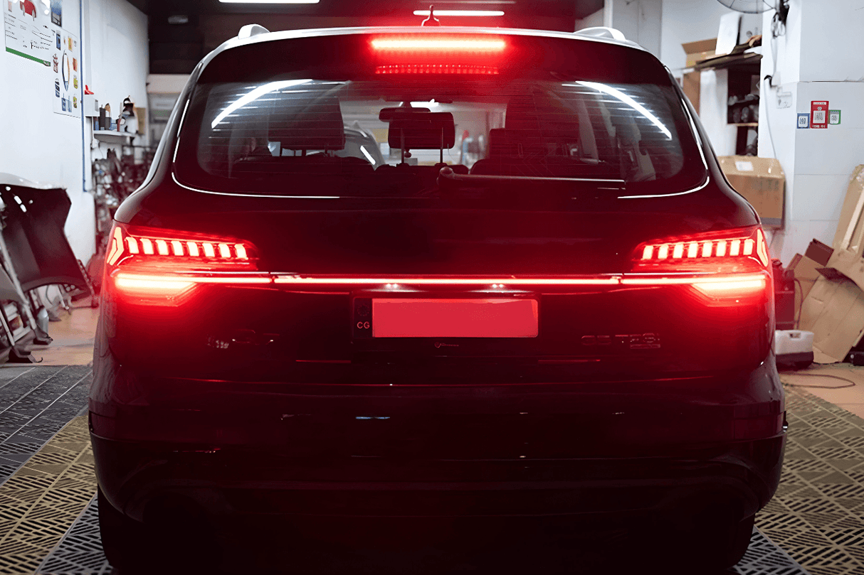 Audi 1st Gen Q7 Matrix LED Taillights (2006 - 2015) - K2 Industries