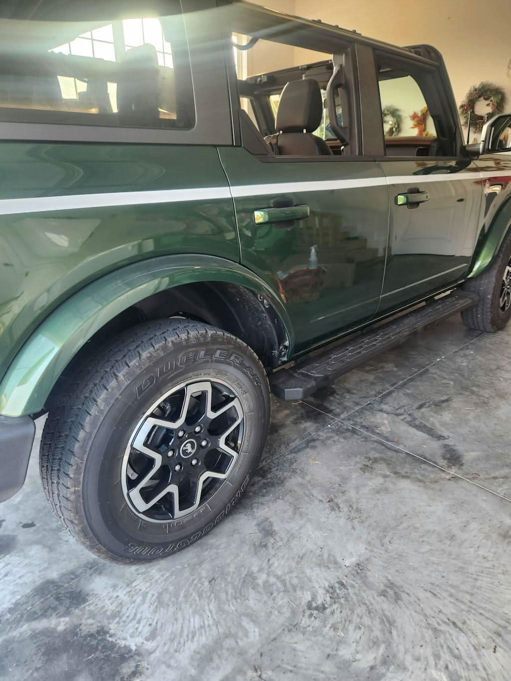 Solid Color Upper Door Spear Stripe Kit - 2021+ Bronco 4 Door (non-Raptor)