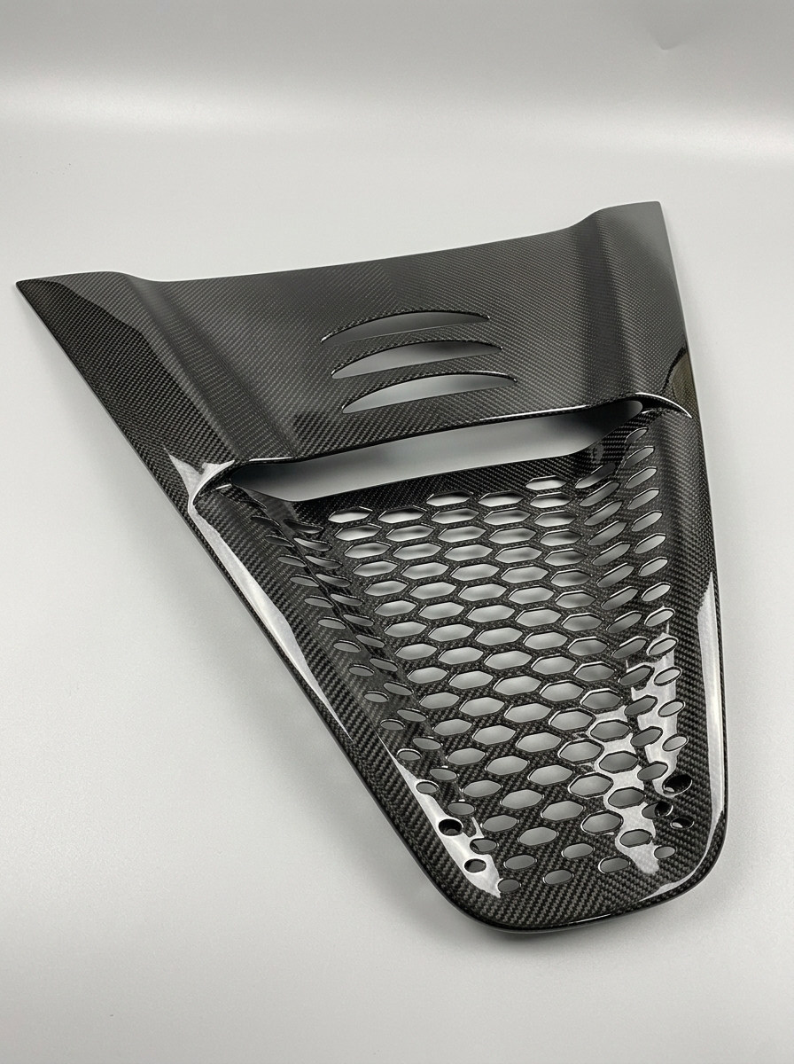 McLaren 720S Dry Carbon Fiber Engine Cover 765LT Style Sports Bolt-On