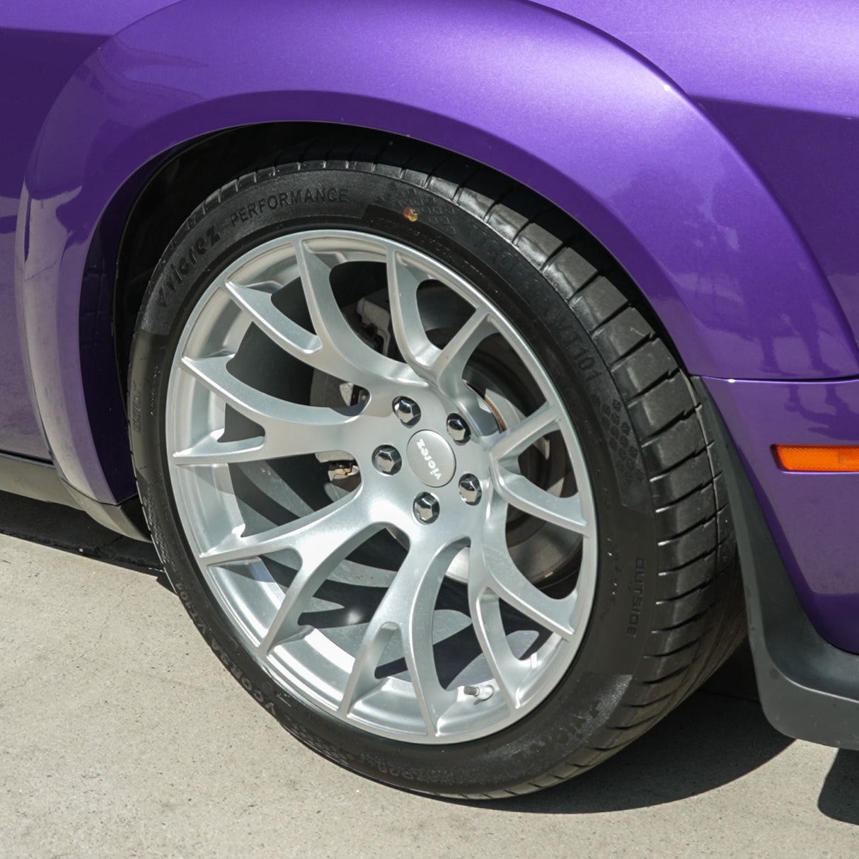 20x11 Hellcat Widebody Style Wheel & Tire Package - Vicrez 315/35ZR20