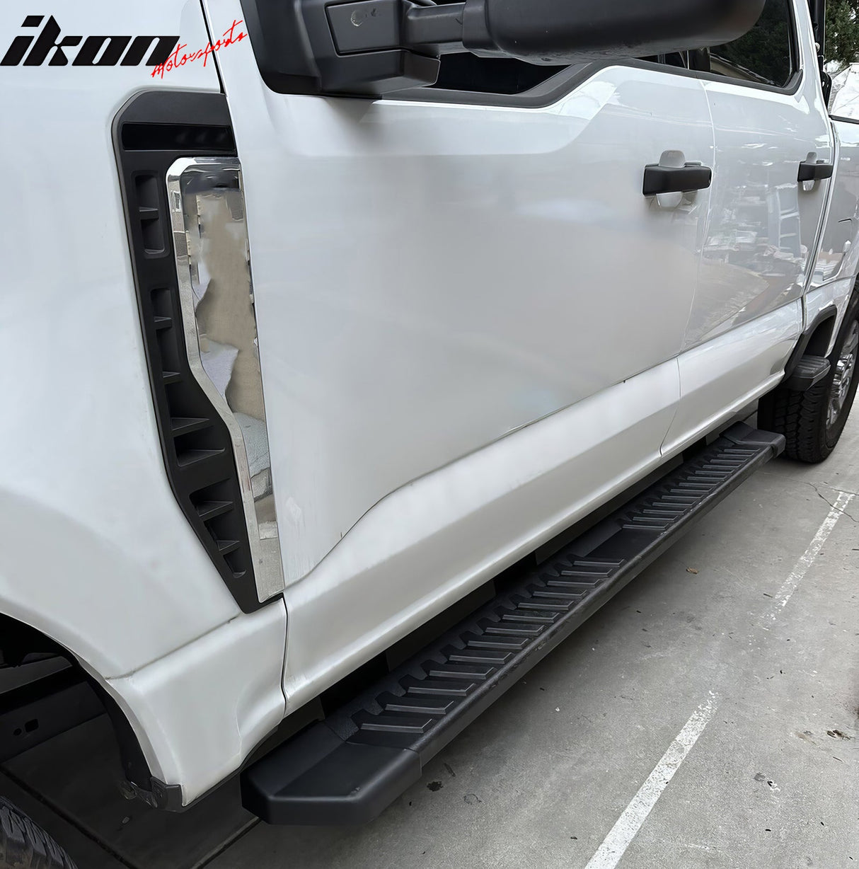 2017-2023 Ford F-250 Super Duty Super Crew Cab Running Boards V Style