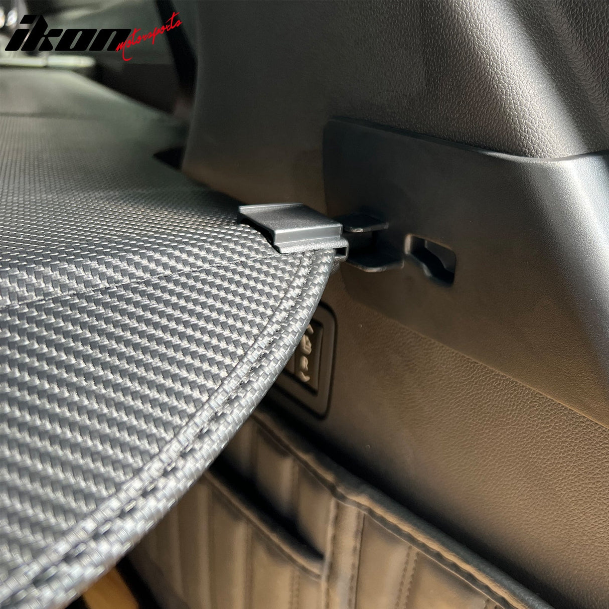 2020-2024 Cadillac XT6 Carbon Fiber Print Retractable Rear Cargo Cover