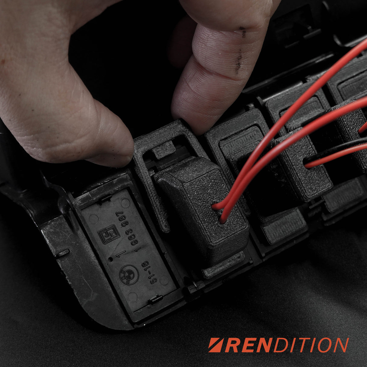 BMW E36 FRONT USB CHARGING MODULES - K2 Industries