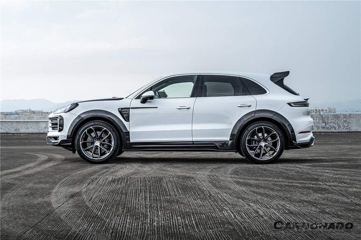 2024-2025 Porsche 9Y0.2 Cayenne S Coupe E-Hybrid MSY Style Dry Carbon Fiber Wide Body Kit