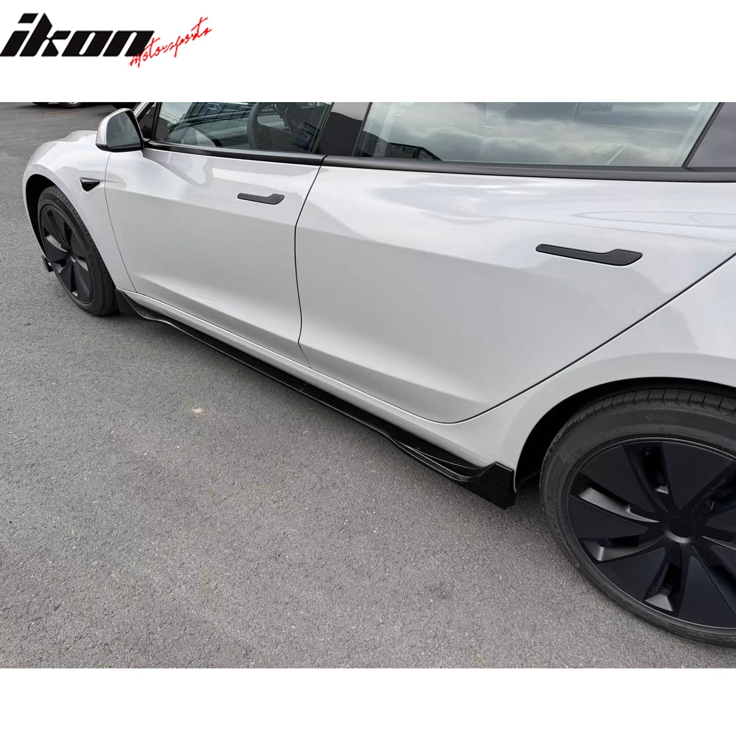 2024 Tesla Model 3 IKON Style Gloss Black Side Skirt Extension ABS