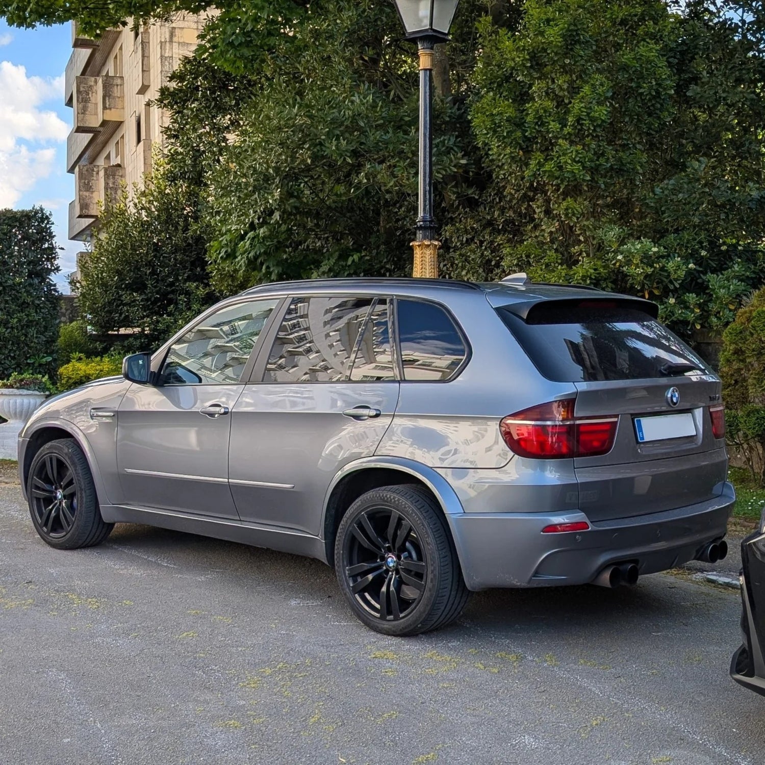BMW X5 E70 LCI Style LED Tail Light (2007-2012)
