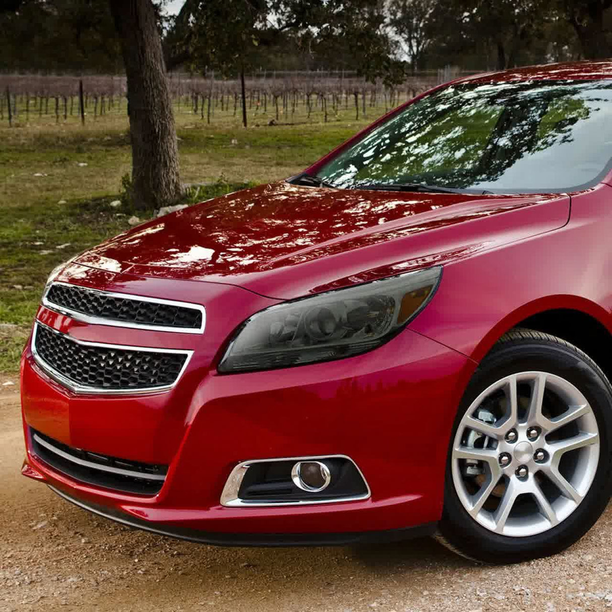 Spec-D OEM Replacement Headlights Chevy Malibu (2013-2014-2015) Black / Chrome