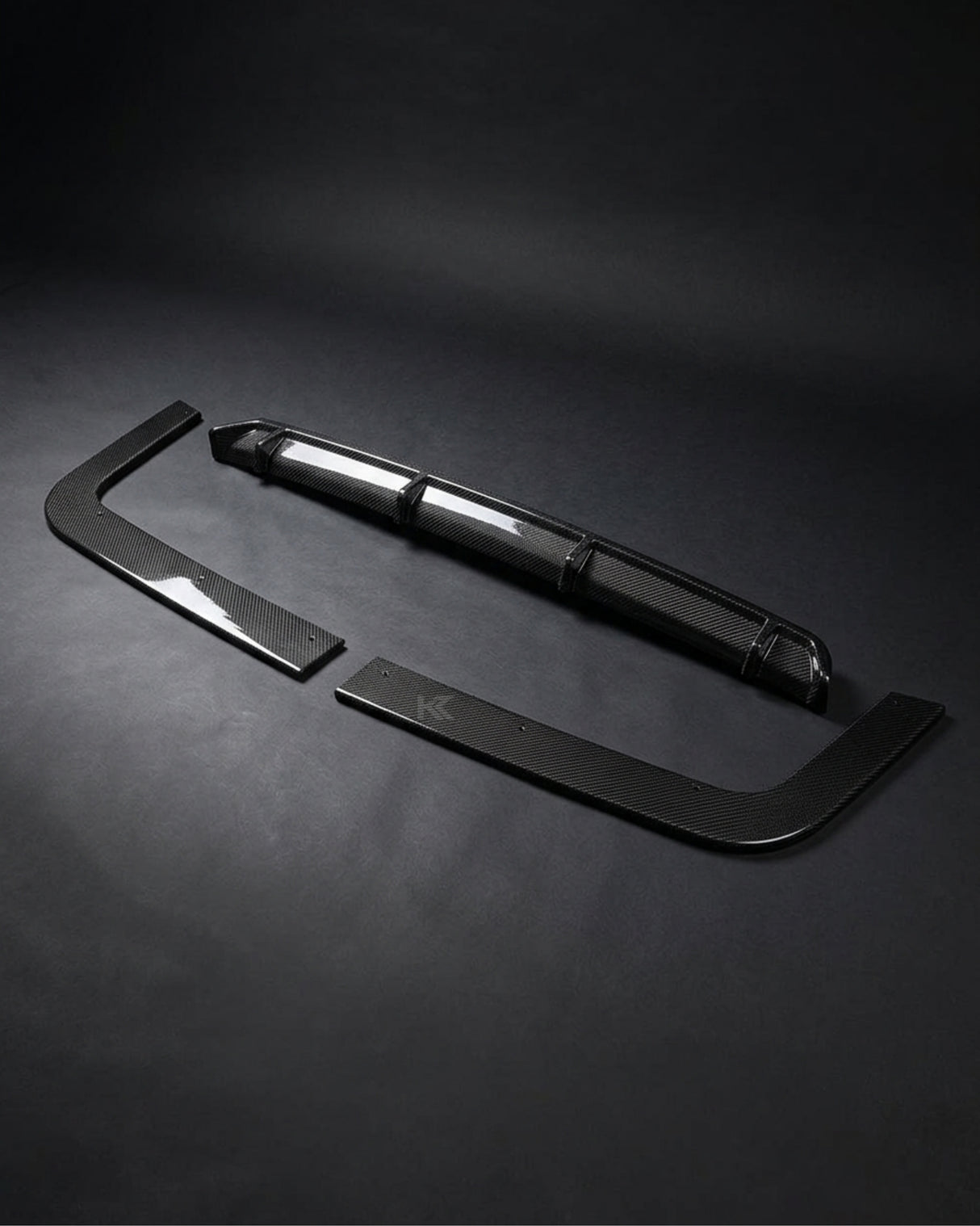 2015–2020 Volkswagen Transporter / Caravelle T6 Rear Bumper Lip Extension – Carbon Fiber