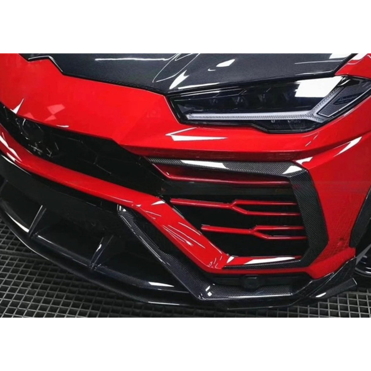 Carbon Fiber Engine Hood Cover – Lamborghini Urus Upper Aero Kit