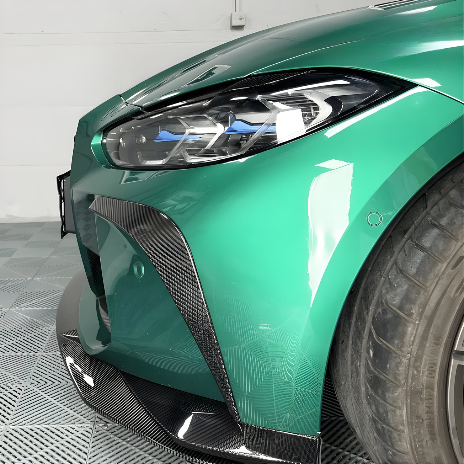BMW 3/4 Series G80/G81/G82/G83 Carbon Fiber Front Bumper Trims (2019+)