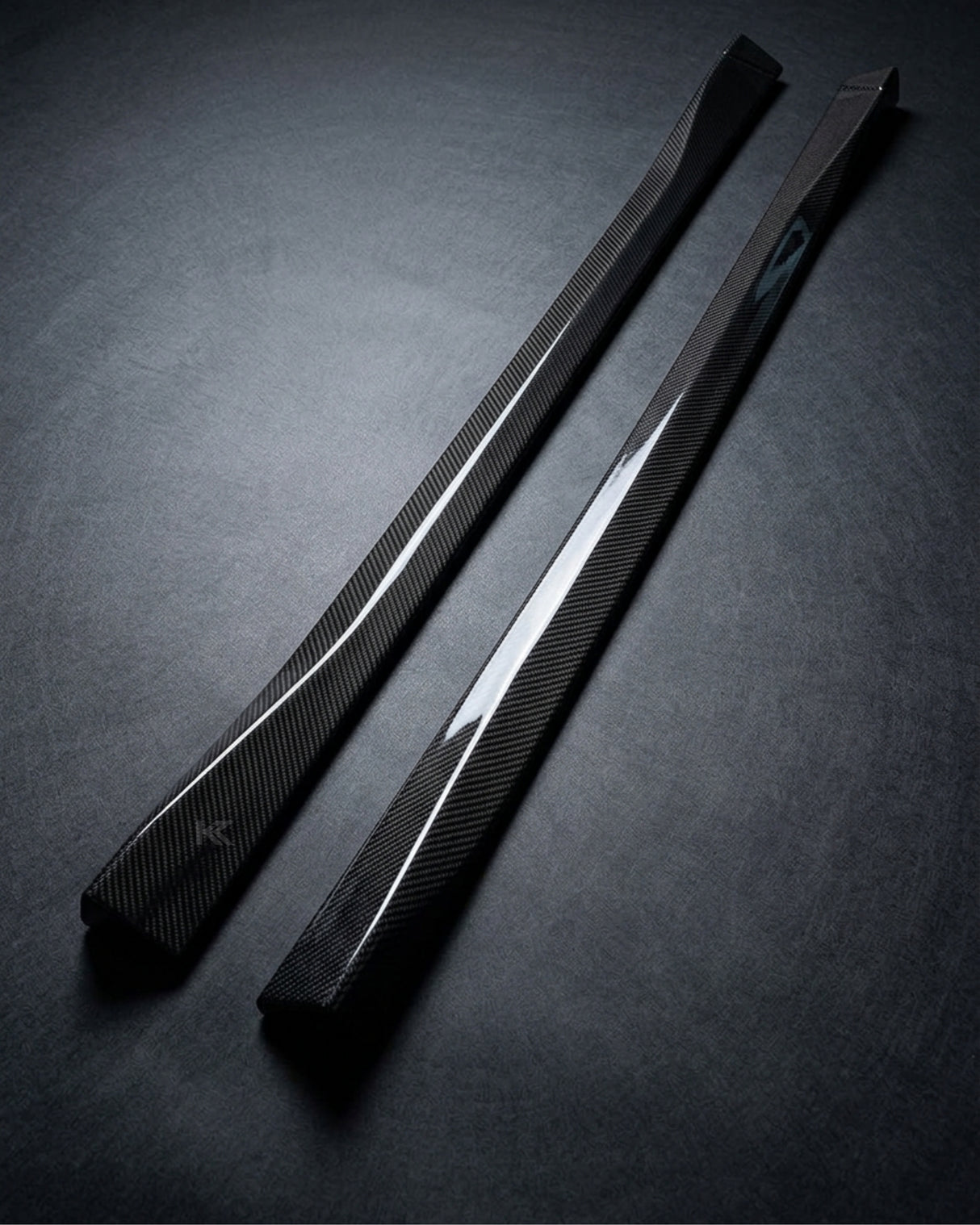 2015–2020 Volkswagen Transporter / Multivan / Caravelle T6 Side Skirt Extensions – Carbon Fiber