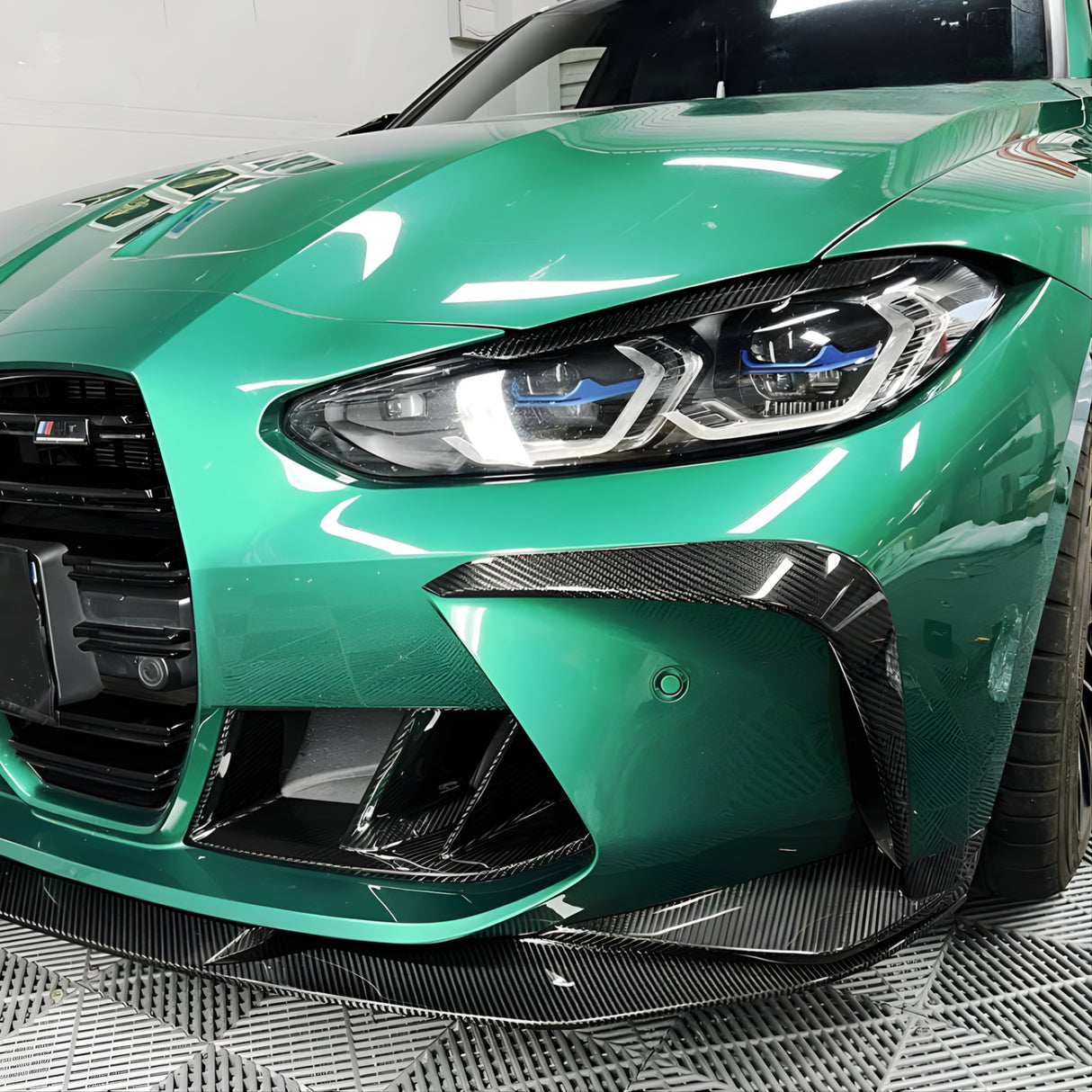 BMW 3/4 Series G80/G81/G82/G83 Carbon Fiber Front Bumper Trims (2019+)