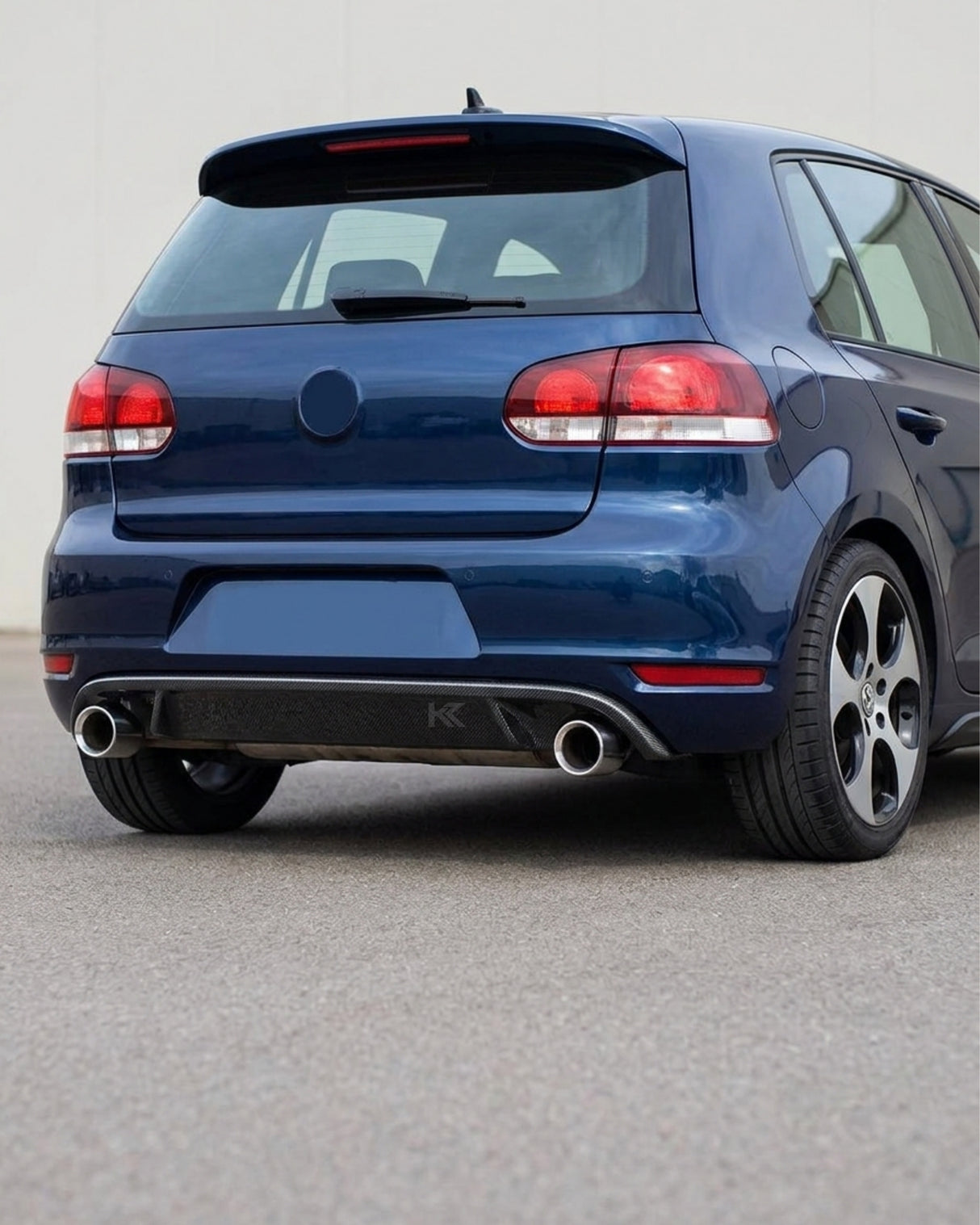 2010–2013 Volkswagen Golf GTI MK6 Rear Bumper Diffuser – Carbon Fiber