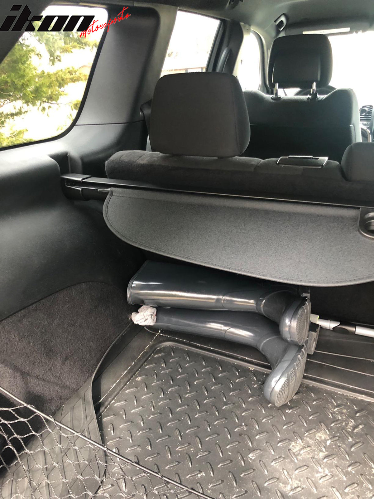 2011-2022 Grand Cherokee Rear Tonneau Cargo Cover Retractable Shade