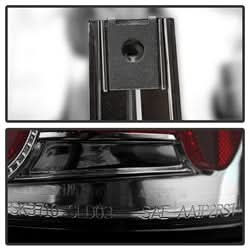 Spyder Chevrolet Silverado 1500/Silverado 1500 Classic/Silverado 1500 HD/Silverado 1500 HD Classic/Silverado 2500/Silverado 2500 HD/Silverado 2500 HD Classic/Silverado 3500/Silverado 3500 Classic 03-06 Chrome Euro Style Tail Lights