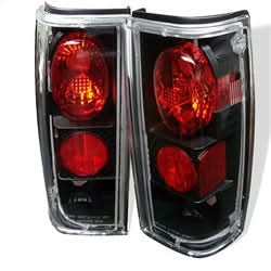 Spyder Chevrolet S10 Blazer/S10 Pickup/Jimmy/Sonoma/Bravada 83-93 Black Euro Style Tail Lights